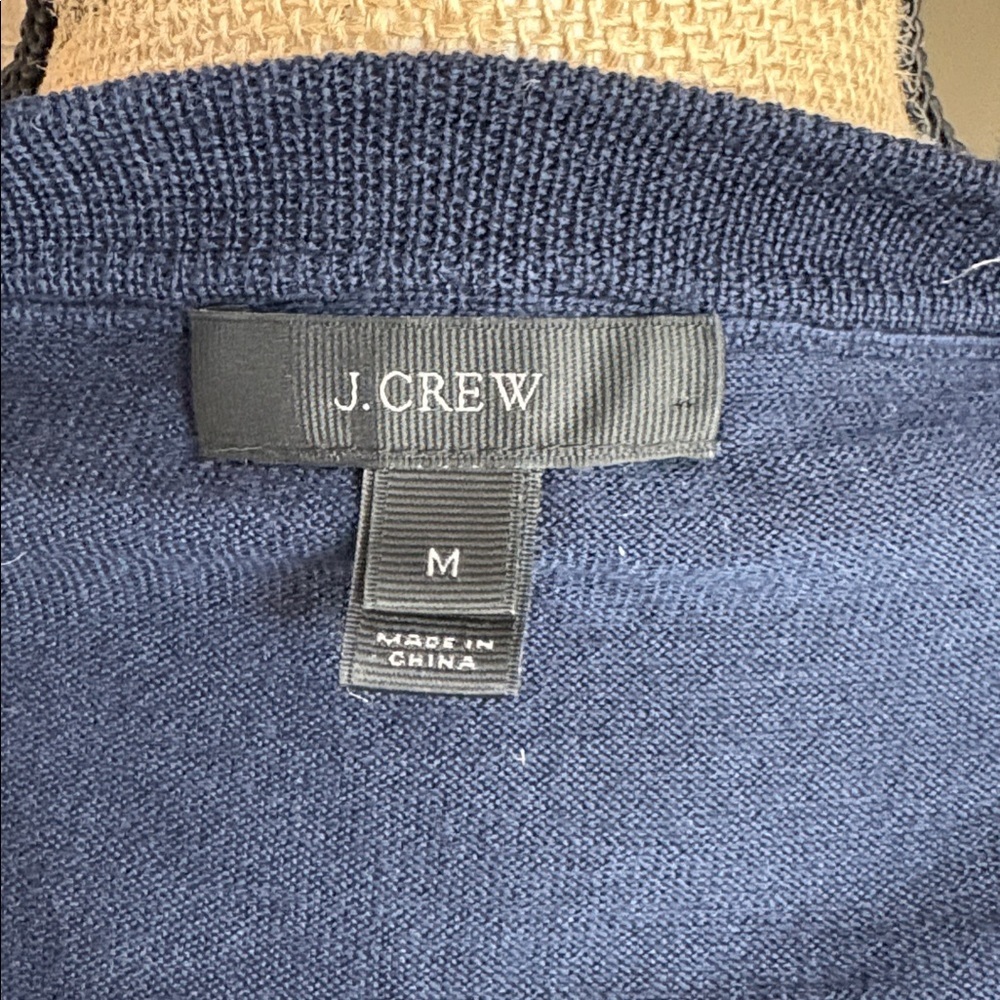 J. Crew 100% merino wool navy blue v-neckline flare sleeve hi lo sweater - Picture 12 of 16